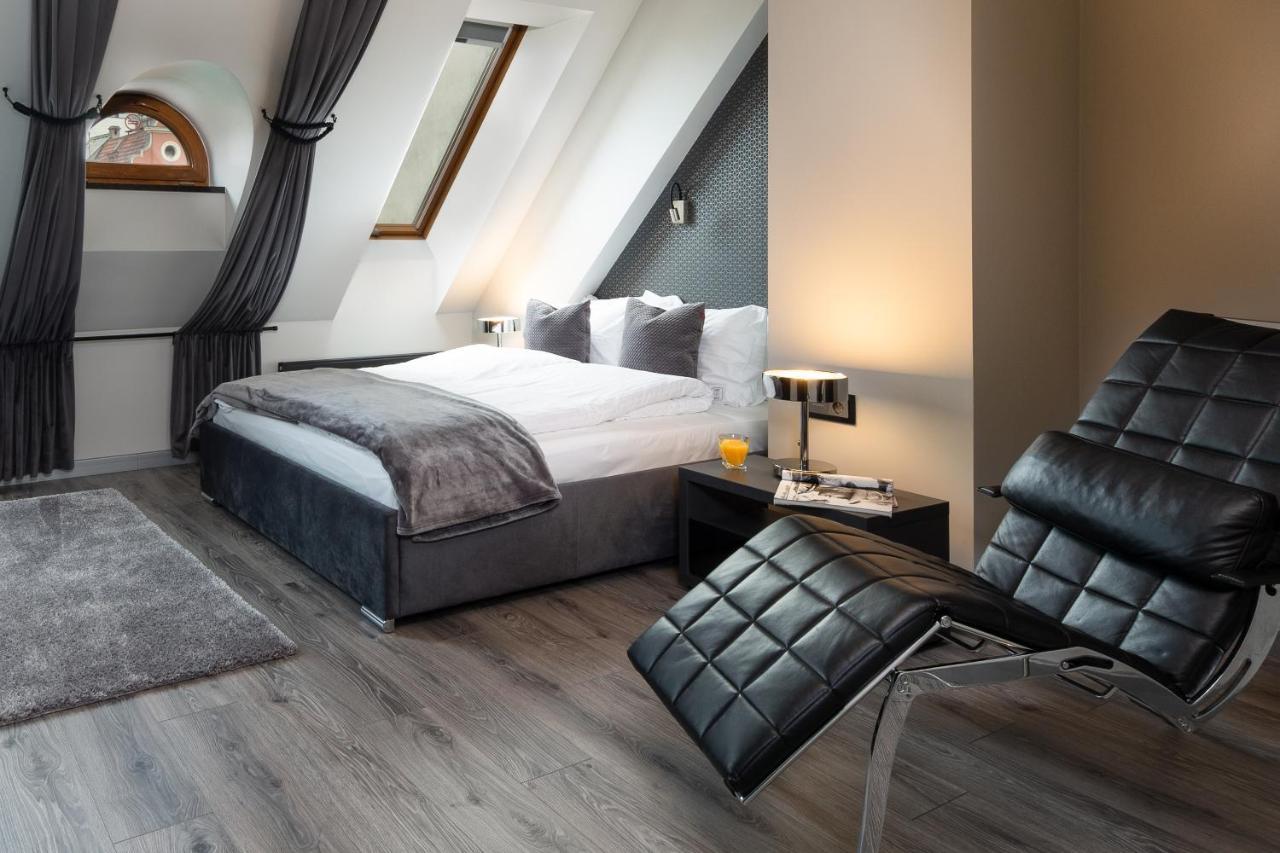 Aparthotel New Lux Breslau Exterior foto