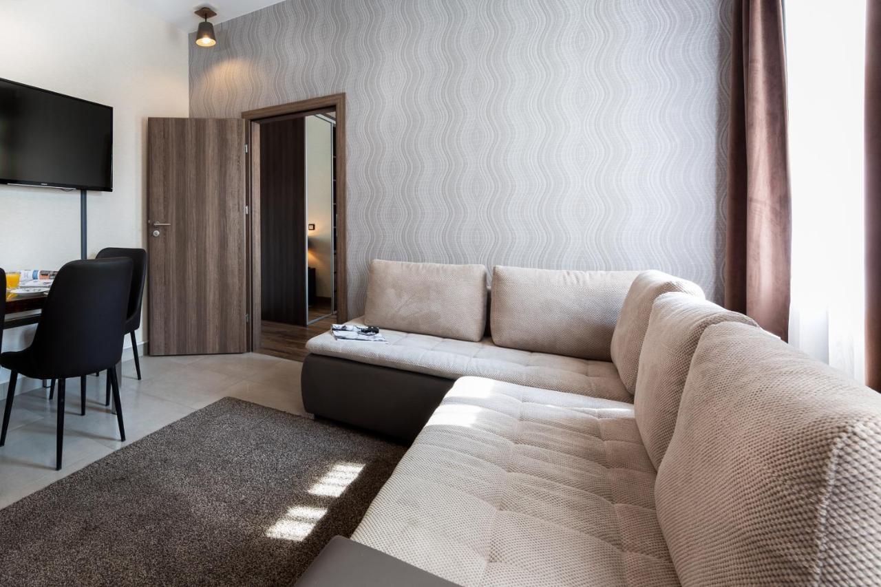 Aparthotel New Lux Breslau Exterior foto