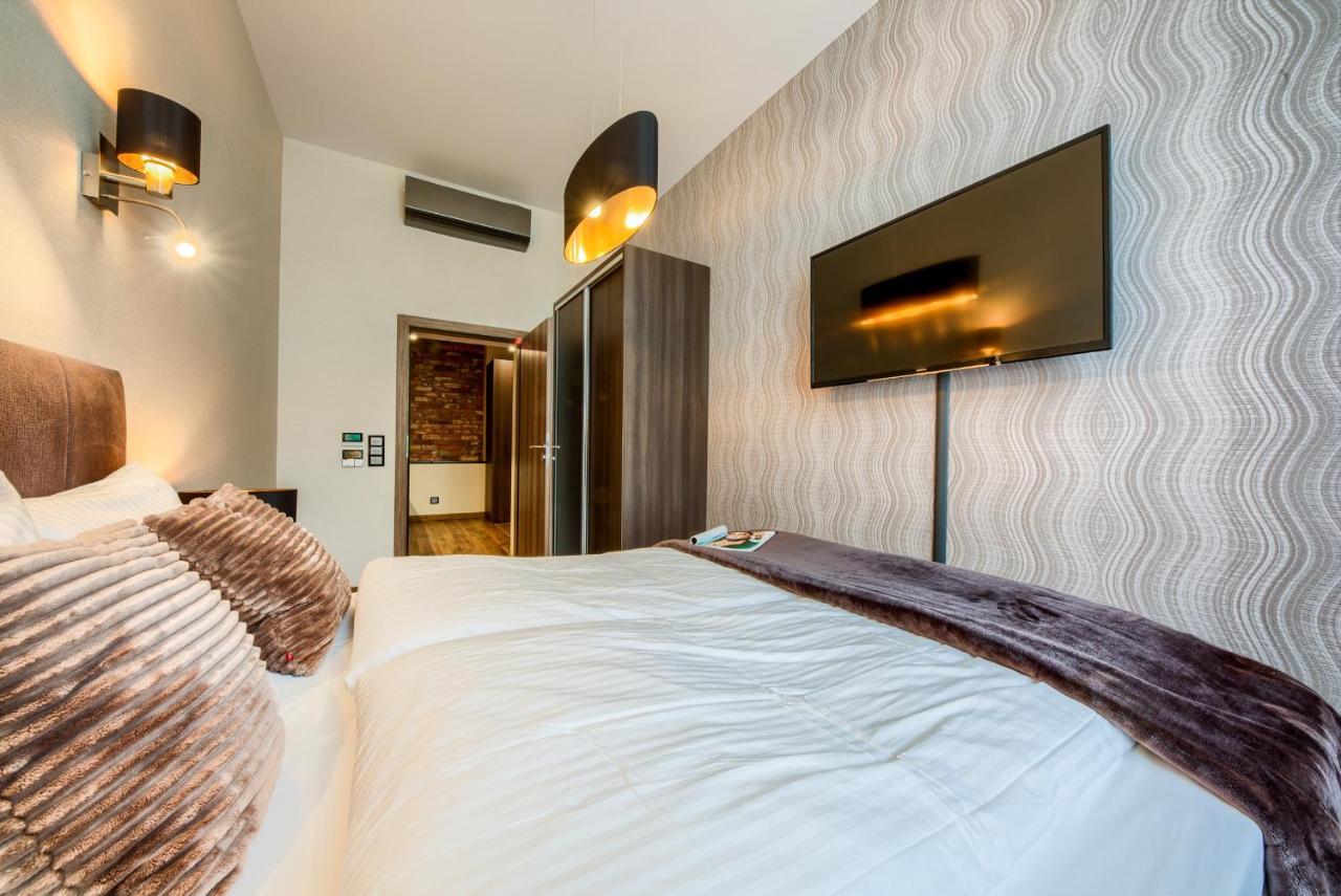 Aparthotel New Lux Breslau Exterior foto